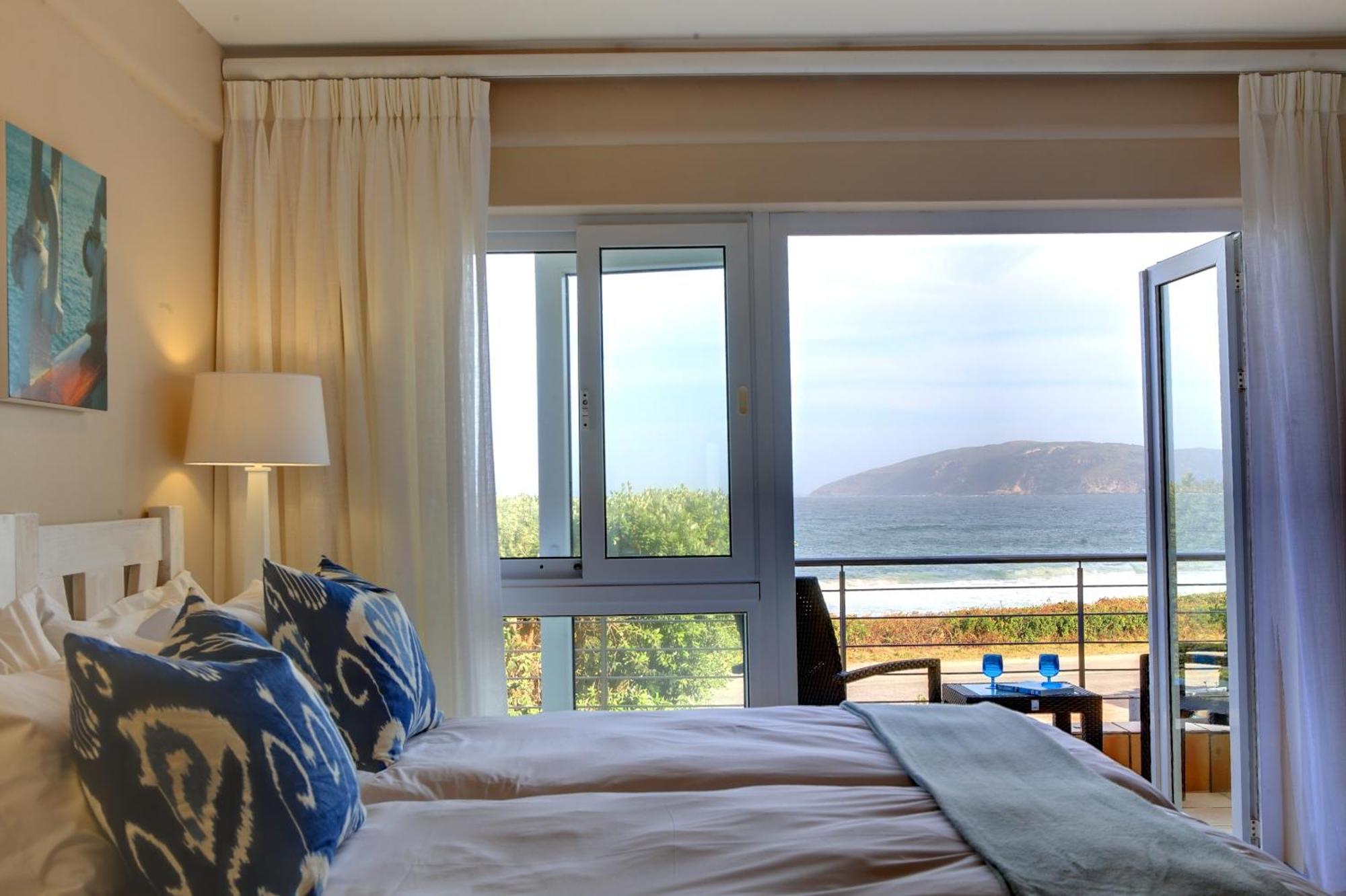 Periwinkle Lodge Guest House Plettenberg Bay Bagian luar foto